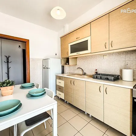 Sea Haven #propertly Apartment